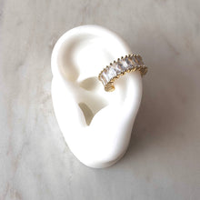 Cargar imagen en el visor de la galería, EAR CUFF DANIELA
