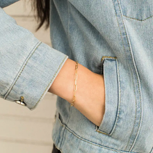 Cargar imagen en el visor de la galería, PULSERA PAPER CLIP
